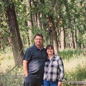 Meet your Posher, Loretta